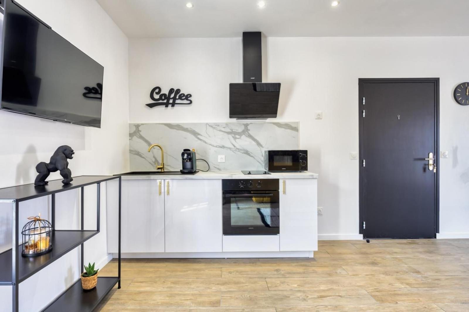 Studio 1 Coubron ภายนอก รูปภาพ