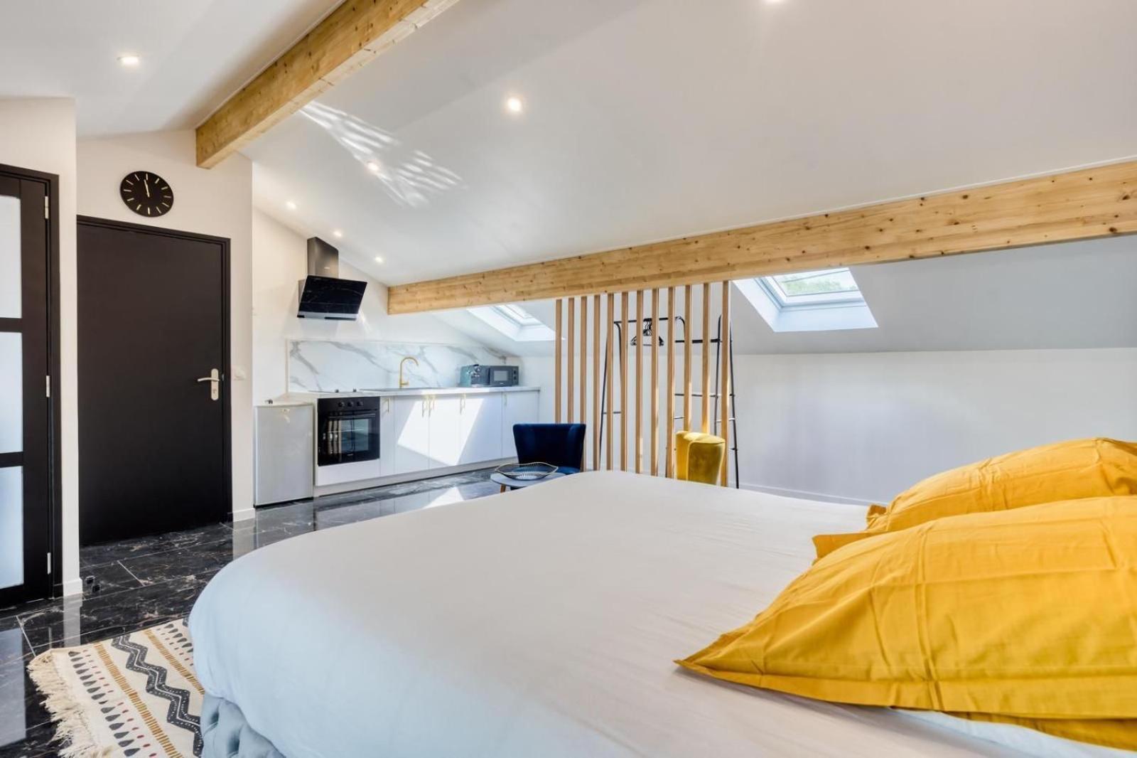 Studio 1 Coubron ภายนอก รูปภาพ